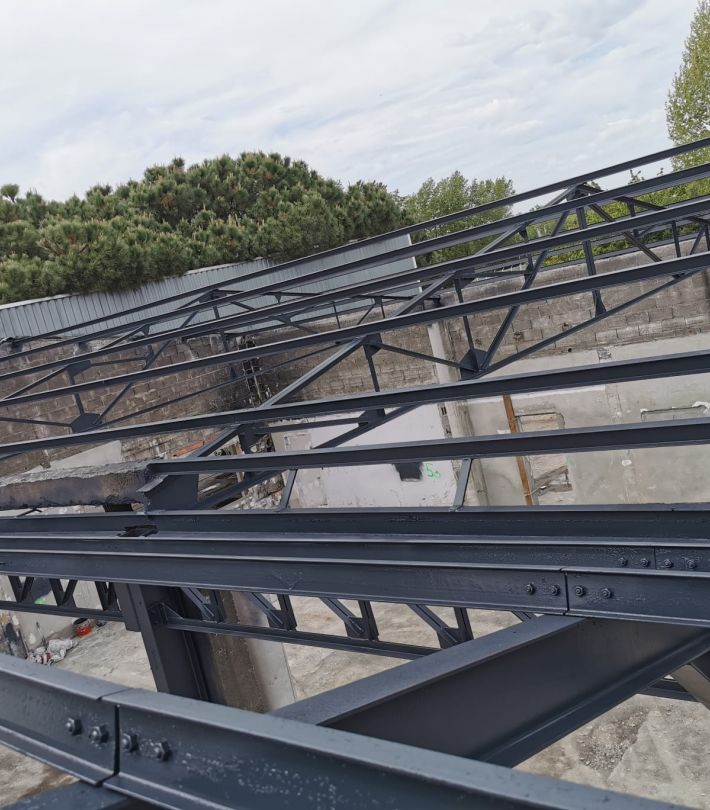 Repeindre les boiseries extérieures en chêne huilé à Blagnac