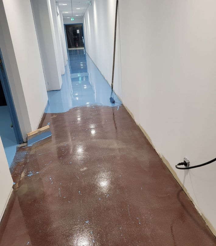 Application de résine époxy à Colomiers